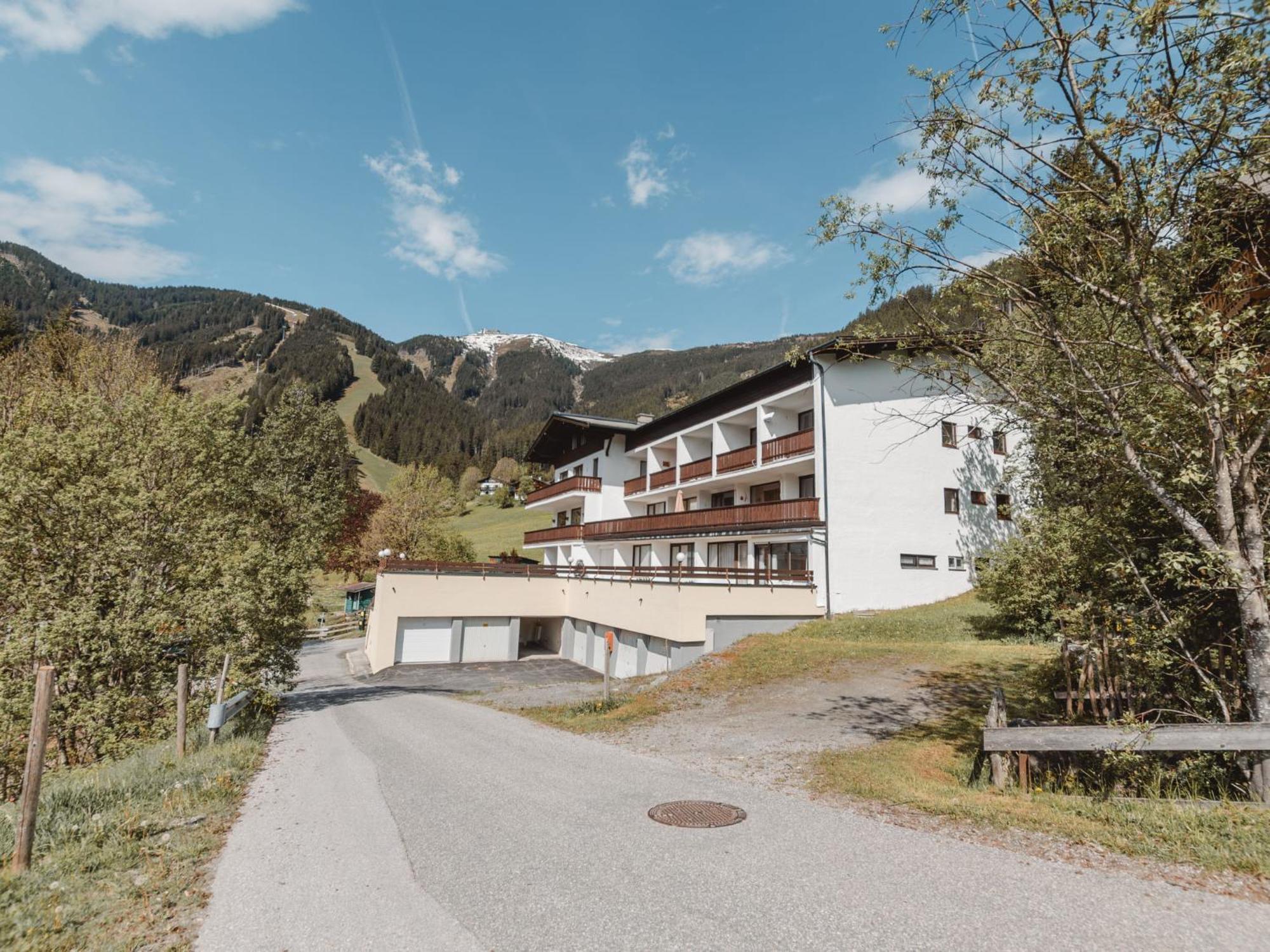Apartment Holger By Interhome Zell am See Exterior foto