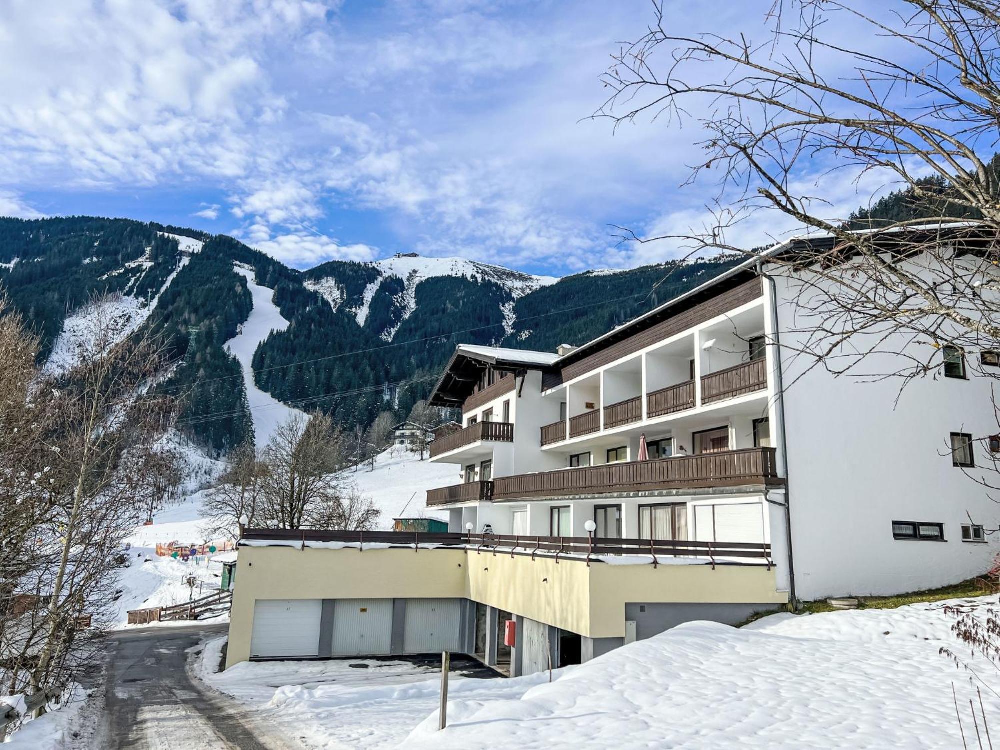 Apartment Holger By Interhome Zell am See Exterior foto